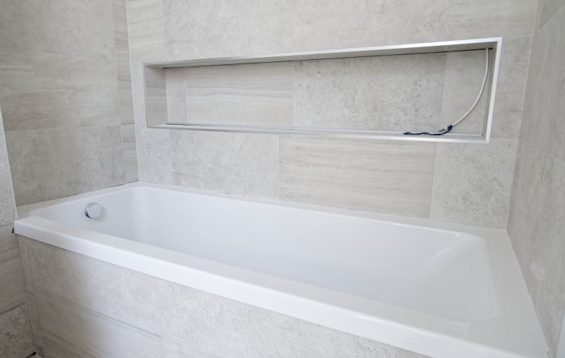 Modern acrylic bathtub